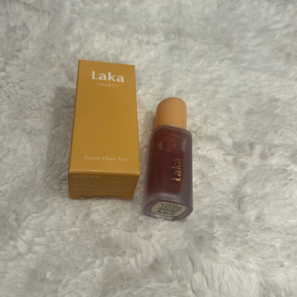 Laka lip color Tint - Picture 2 of 2